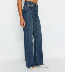 Figgzo Vintage Wide - Leg High Rise Jeans – Medium Wash