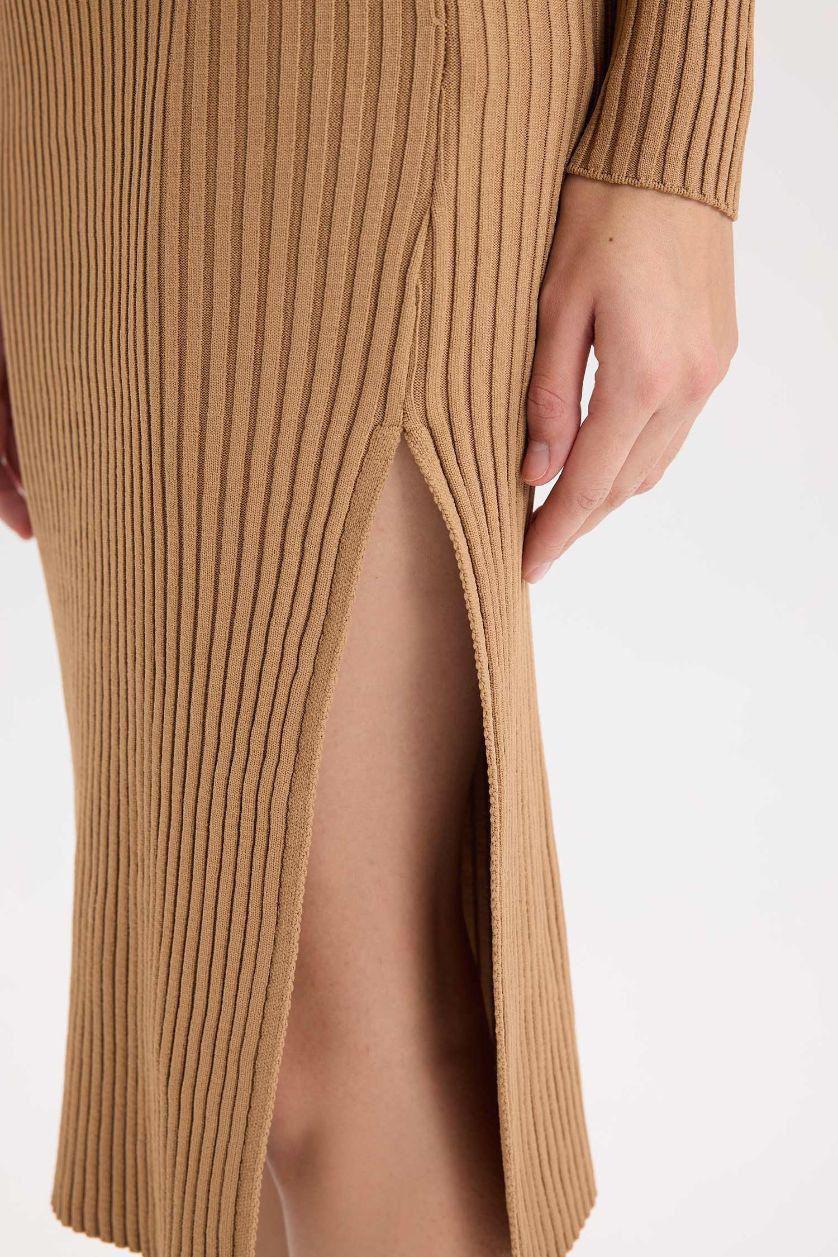 Figgzo Ribbed Mock Neck Midi Dress