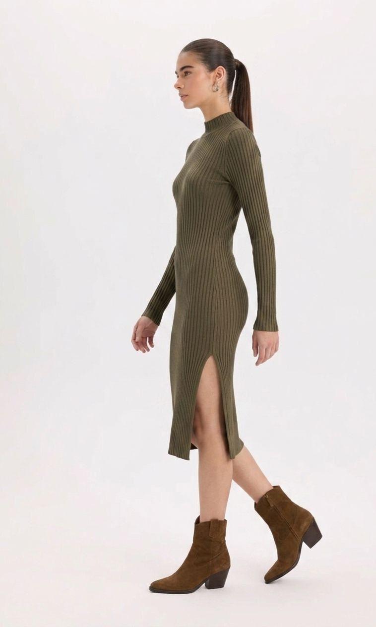 Figgzo Ribbed Mock Neck Midi Dress